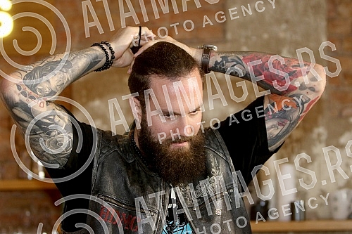 Promotion of new Gillette product hel in kafe Magazin.Promocija novog Zilet (Gillette) proizvoda u kafeteriji Magazin.