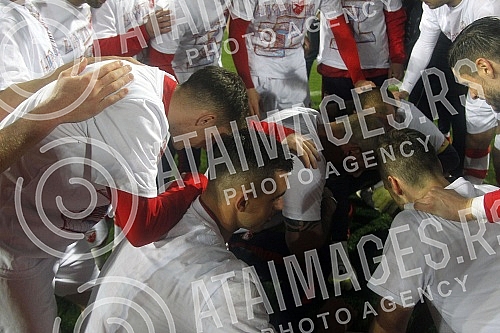 The Red Star football players are celebrating winning the fourth title in a row at the Rajko Mitic Stadium.Fudbaleri Crvene zvezde proslavljaju osvajanje cetvrte titule u nizu.