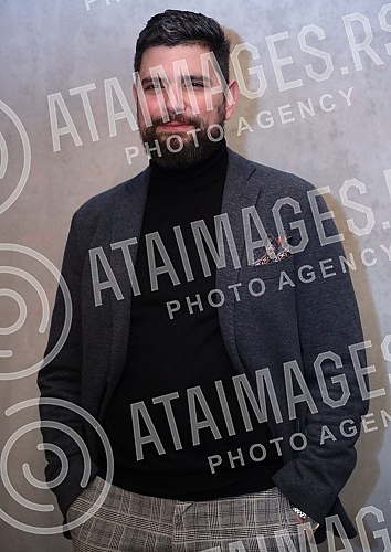 A press conference on the occasion of the concert of the SARS group in Kombank Hall was held at the Club Lisbon.Konferencija za medije povodom koncerta grupe SARS u Kombank dvorani, odrzana je u Klubu Lisabon.\