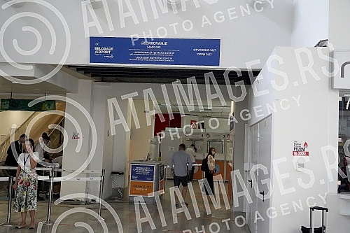 A test center for Covid-19 has been opened at Nikola Tesla Airport in Belgrade, which is open 24 hours a day and is located in Terminal 1 of Belgrade Airport.Na Aerodromu Nikola Tesla u Beogradu otvoren je centar za testiranje na Covid-19 koji je o