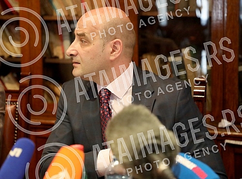 A press conference was held at the Serbian Bar Association on the proposal of authentic interpretations of the Law on Obligations, the Law on Consumer Protection and the Law on Protection of Users of Financial Services, which were submitted to the Se