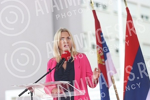 In the University Clinical Center of the Republika Srpska, the Clinic for Cardiac Surgery, located in the South Wing on an area of ââapproximately 1,500 square meters, was officially opened.
U Univerzitetskom klinickom centru Republike Srpske sv In the University Clinical Center of the Republika Srpska, the Clinic for Cardiac Surgery, located in the South Wing on an area of ââapproximately 1,500 square meters, was officially opened.
U Univerzitetskom klinickom centru Republike Srpske sv