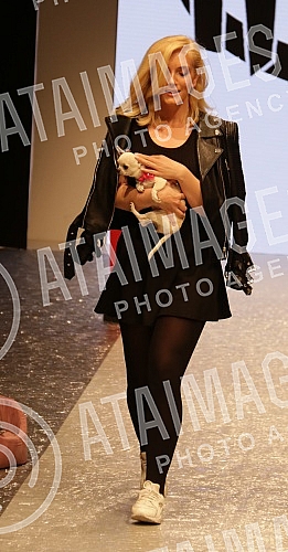 Fashion show of clothes for pets by Irena Atanaskovic.Modna revija odece za kucne ljubimce by Irena Atanaskovic.