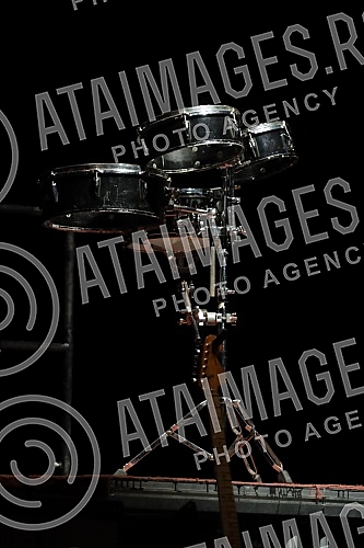 A concert in honor of the legendary drummer Dragoljub Djuricic, the man with the biggest smile on the domestic music scene, was held at the Atelier 212 theater.Koncert u cast legendarnog bubnjara Dragoljuba Djuricica, coveka sa najvecim osmehom na 