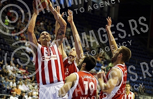 Utakmica 9. kola Kosarkaske Super Lige Srbije izmedju KK Crvena Zvezda Telekom i KK Metalac Farmakom odigrana u hali Pionir.