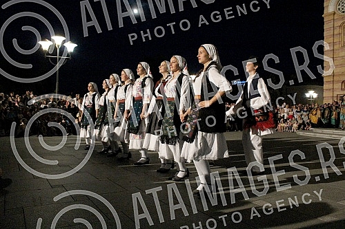 Opening ceremony of Dukat fest held in Banja Luka in front of temlp of Hrista Spasitelja.Svecana ceremonija otvaranja Dukat festa odrzana u Banja Luci ispred Hrama Hrista Spasitelja.