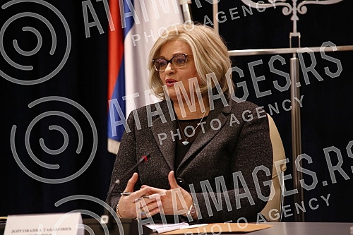 The National Bank of Serbia presented a three-year report on the results of the NBS's work in the field of protection of users of financial services.U Narodnoj banci Srbije predstavljen je trogodisnji izvestaj o rezultatima rada NBS u oblasti zasti