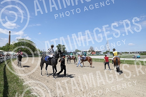 First May - Labor Day at the Belgrade Hippodrome.Prvi maj, praznik rada na beogradskom Hipodromu.