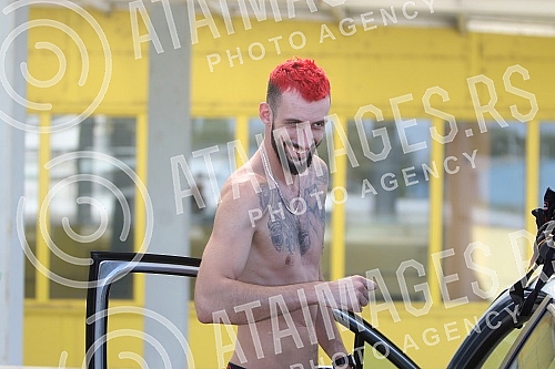 Recording of music spot by Nemanja Djeric - Djekson.Nemanja Djeric - Djekson snima novi muzicki spot.