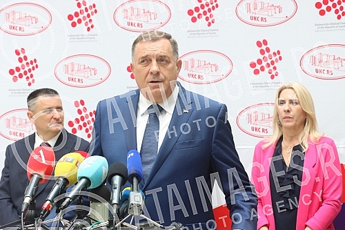 In the University Clinical Center of the Republika Srpska, the Clinic for Cardiac Surgery, located in the South Wing on an area of ââapproximately 1,500 square meters, was officially opened.
U Univerzitetskom klinickom centru Republike Srpske sv In the University Clinical Center of the Republika Srpska, the Clinic for Cardiac Surgery, located in the South Wing on an area of ââapproximately 1,500 square meters, was officially opened.
U Univerzitetskom klinickom centru Republike Srpske sv