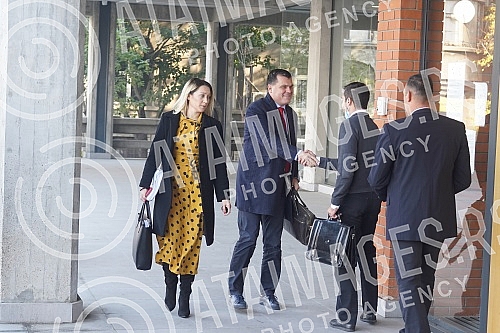 A preparatory hearing before the trial of the owner of the acting school, Miroslav Miki Aleksic, on charges of multiple rapes and sexual harassment of students at his school, should begin in the High Court in Belgrade.Pripremno rociste pred sudjenj