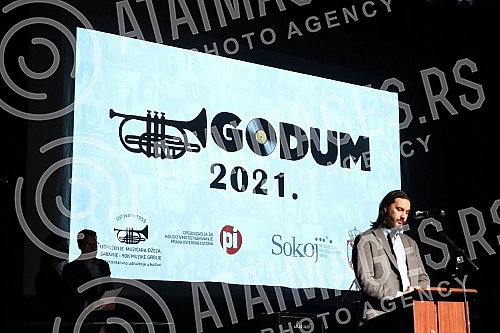 The GODUM 2021 awards ceremony of the Association of Jazz, Pop and Rock Musicians of Serbia was held at the Vuk Cultural Institution.Dodela nagrada GODUM 2021 Udruzenja muzicara dzeza, zabavne i rok muzike Srbije odrzana je u ustanovi kulture Vuk.