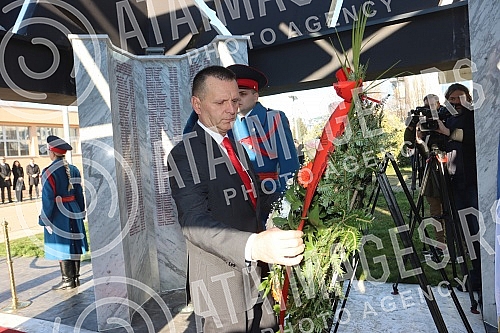 Wreaths were laid at the central memorial to the fallen members of the Republika Srpska MUP in Banja Luka today as part of the celebration of the baptism of the MUP of the Assembly of the Holy Archangel Michael - Arandjelovdan.Kod centralnog spomen