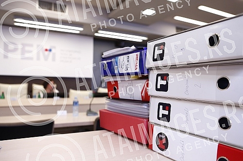 The presentation of television and radio stations that applied for national frequencies began in the premises of the Regulatory Body for Electronic Media (REM), and according to the schedule today, Tanjug and K1 televisions, which applied for one fre