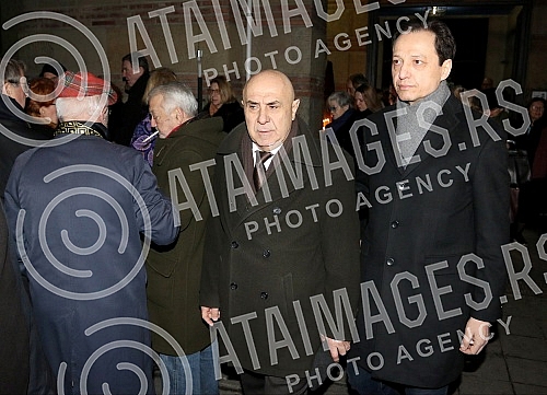 Burial - the cremation of the Serbian actress Neda Arneric held at the New Cemetery.
Sahrana - kremacija srpske glumice Nede Arneric odrzana na Novom groblju.
Burial - the cremation of the Serbian actress Neda Arneric held at the New Cemetery.
Sahrana - kremacija srpske glumice Nede Arneric odrzana na Novom groblju.