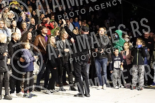 The Rock Opera had the honor of closing the summer season at Ada Ciganlija.Rock Operi pripala je cast da zatvori letnju sezonu na Adi ciganliji.