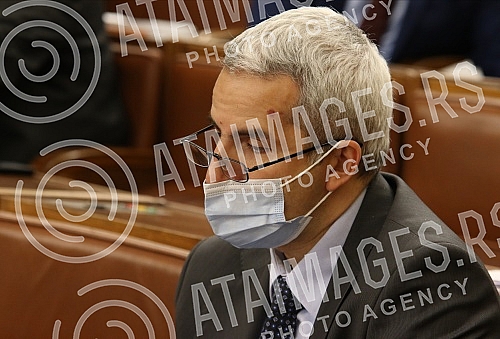The 34th session of the Assembly of the City of Belgrade was held in the building of the National Assembly.
U zgradi Narodne skupstine odrzana je 34. sednica Skupstine Grada Beograda.
The 34th session of the Assembly of the City of Belgrade was held in the building of the National Assembly.
U zgradi Narodne skupstine odrzana je 34. sednica Skupstine Grada Beograda.