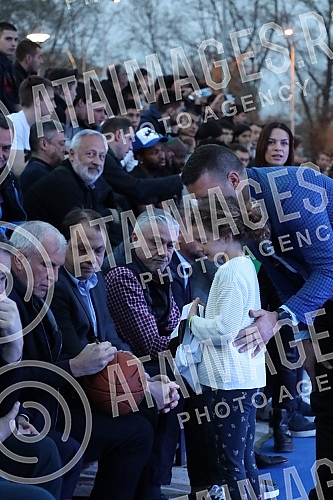 Mozzart's famous action Mozzart's famous action