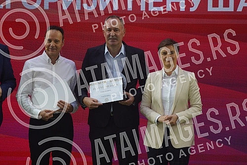 The President of the Government of the Republic of Serbia, Ana Brnabic, attended the awarding of the Wine Trophy of the Open Balkans as part of the First International Wine Fair Wine Vision of the Open Balkans in Hall 1 of the Belgrade Fair.Predsed