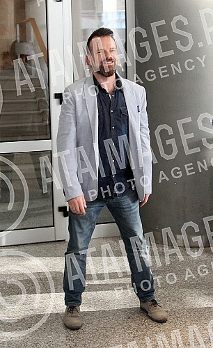 Farewell Tijana Bogicevic in Kiev at the Eurovision Song Contest (Eurovision Song Contest 2017).
Ispracaj Tijane Bogicevic u Kijev na Eurosong (pesma Evrovizije 2017) Farewell Tijana Bogicevic in Kiev at the Eurovision Song Contest (Eurovision Song Contest 2017).
Ispracaj Tijane Bogicevic u Kijev na Eurosong (pesma Evrovizije 2017)