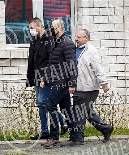 Accompanied by a lawyer, Vladimir Vuletic went to the premises of the Prosecutor's Office for Organized Crime in Ustanicka Street in Belgrade to be questioned about the circumstances of his cooperation with Veljko Belivuk's criminal organization, whi