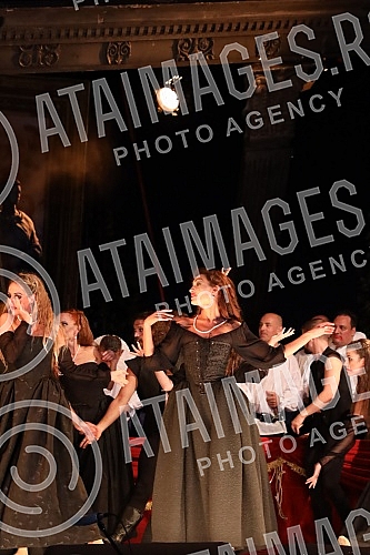 The project Opera on the water on the plateau behind the Geozavod was realized for the fourth time in the capital of Serbia, and the program included an all-evening performance of the opera Rigoletto, in which the main title role was played by the fa