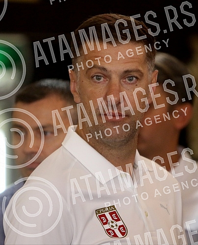 The Serbian national football team is going to the World Championship in Russia
Fudbalska reprezentacija Srbije polazi na Svetsko prvenstvo u Rusiji. The Serbian national football team is going to the World Championship in Russia
Fudbalska reprezentacija Srbije polazi na Svetsko prvenstvo u Rusiji.
