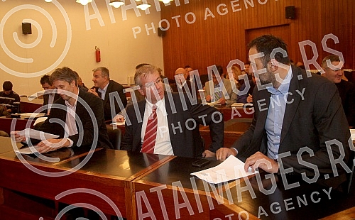 Sastanak u Skupstini grada Beograda Vanje Udovicica, ministra omladine i sporta Republike Srbije i Antidoping Agencije Srbije sa predstavnicima granskih saveza kako bi ih upoznali sa njihovim obavezama koje proisticu iz novog Zakona o sprecavanju dop