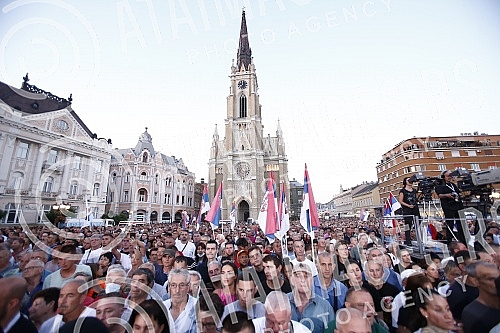 The state manifestation dedicated to the memory of all martyred and exiled Serbs on the occasion of the 27th anniversary of the military action Storm, this year was held in Novi Sad on Freedom Square.Drzavna manifestacija posvecena secanju na sve st