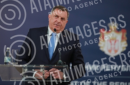 The President of the Republic of Serbia, Aleksandar Vucic, met with the delegation of the Republika Srpska, led by the Chairman of the Presidency of Bosnia and Herzegovina, Milorad Dodik, and the President of the Republika Srpska, Zeljka Cvijanovic. 