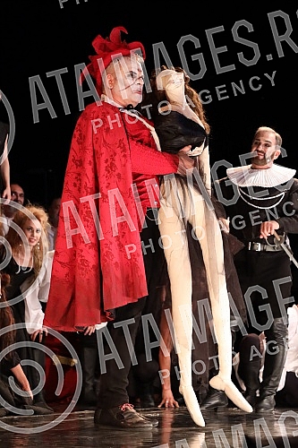 The project Opera on the water on the plateau behind the Geozavod was realized for the fourth time in the capital of Serbia, and the program included an all-evening performance of the opera Rigoletto, in which the main title role was played by the fa The project Opera on the water on the plateau behind the Geozavod was realized for the fourth time in the capital of Serbia, and the program included an all-evening performance of the opera Rigoletto, in which the main title role was played by the fa