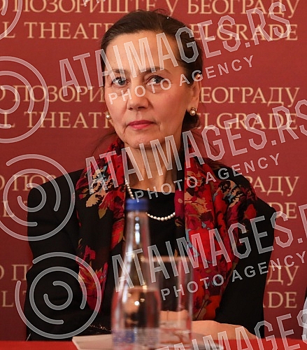 A press conference was held at the National Theater on the occasion of the guest performance of a drama and ballet play from the National Theater in Sarajevo.U Narodnom pozoristu odrzana je konferencija za novinare povodom gostovanja dramske i bale