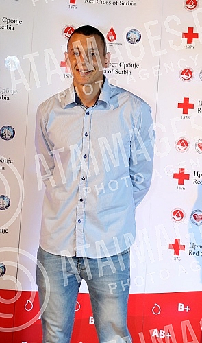 Action of Red cross of Serbia - Red Cross Red Carpet.Akcija Crvenog krsta Srbije - Crveni krst Crveni tepih.