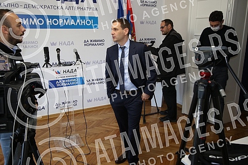 A press conference of the NADA coalition was held in the premises of the Movement for the Renewal of the Kingdom of Serbia on the topic 