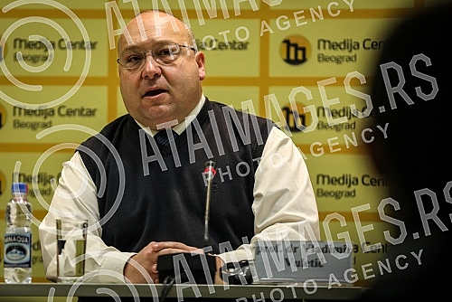 Black and White Movement press conference - for a just Serbia where Vladimir Vuletic, the movement's president, spoke.Konferencija za medije Pokreta CRNO NA BELO - za pravednu Srbiju na kojoj je govorio Vladimir Vuletic, predsednik pokreta.