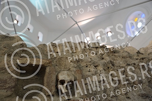 Cele-kula is a monument from the First Serbian Uprising, which was built in revenge by the then Turkish government in Serbia from the skulls of Serbian warriors killed in the battle of Cegra and is classified as a cultural monument of great importanc Cele-kula is a monument from the First Serbian Uprising, which was built in revenge by the then Turkish government in Serbia from the skulls of Serbian warriors killed in the battle of Cegra and is classified as a cultural monument of great importanc