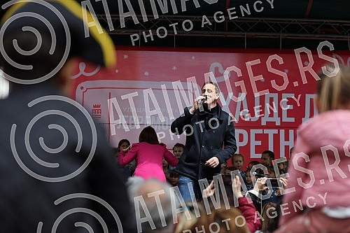 The traditional manifestation Jevremova Street of meetings after two years of pause is held on the day of the municipal celebration, Cveti under the slogan Let's meet.Tradicionalna manifestacija Jevremova ulica susreta nakon dve godine pauziranja o