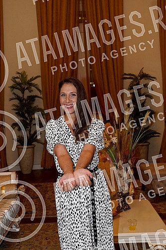 In consultation with the American production company CBS, which owns the license, Emotion Production in cooperation with TV Pink in Simanovci has started filming the domestic version of the famous series 