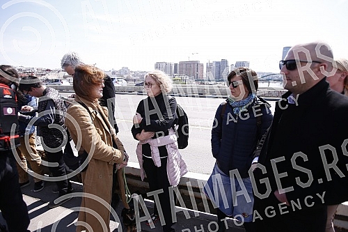 April 8, 2022 marks the 28th anniversary of the death of the journalist Duga Radislava Dada Vujasinovic, which is still unclear, and on that occasion the Independent Association of Journalists of Serbia invited colleagues, as well as all citizens, to