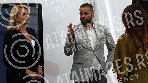 A gathering of digital skills, literacy and security caravan, 