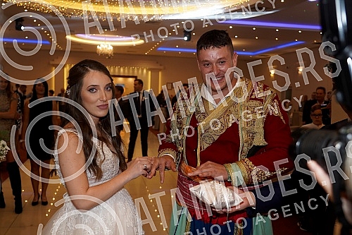 Wedding festivities on the occasion of the wedding of Vuk Djuricic and Mile were held at the Wedding Center Vanilla in Stara Pazova.Svadbeno veselje povodom vencanja Vuka Djuricica i Mile upriliceno je u Wedding centru Vanilla u Staroj Pazovi.