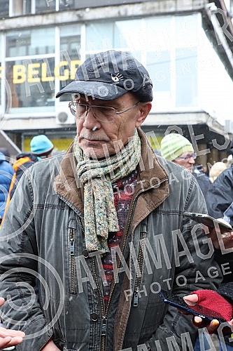 A gathering of non-governmental organizations against the Russian invasion of Ukraine began in Knez Mihailova Street in downtown Belgrade, in front of the Cultural Center.Skup nevladinih organizacija protiv ruske invazije na Ukrajinu, poceo je u Kn