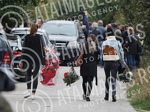 The Djokic family from Aleksinac, who were presumably killed between September 26 and 27 in the area of the village of Moravac, were seen off by relatives, neighbors, friends and priests from Goran's mother's house for eternal rest in the cemetery in The Djokic family from Aleksinac, who were presumably killed between September 26 and 27 in the area of the village of Moravac, were seen off by relatives, neighbors, friends and priests from Goran's mother's house for eternal rest in the cemetery in