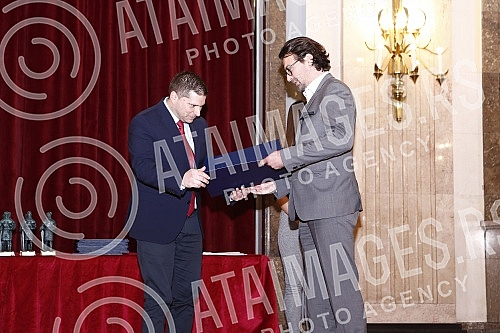 At the ceremony in the City Assembly, the representatives of the City of Belgrade presented the Awards of the City of Belgrade - Despot Stefan Lazarevic for 2021.Na svecanosti u Skupstini grada predstavnici Grada Beograda dodelili su Nagrade grada 