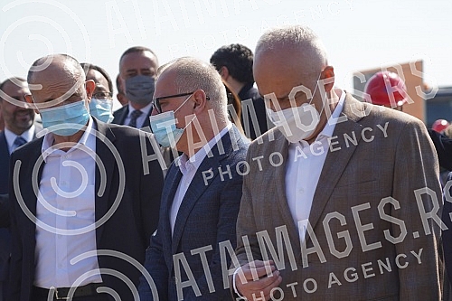 The President of the Republic of Serbia, Aleksandar Vucic, attended the celebration of the beginning of works on the section of the road New Belgrade - Surcin (continuation of the highway E-763 Milos Veliki).Predsednik Republike Srbije Aleksandar V
