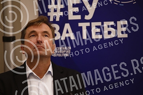 As part of the EU4Youth Days conference, the EU Delegation in Serbia, the Center for European Policies - CEP, and the Foundation for the Development of Economic Science - FREN organized a panel discussion on circular migration as a framework for oppo