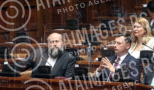 The fifth special session of the National Assembly of the Republic of Serbia, on whose agenda was the Report on the work of the Office for Kosovo and Metohija (in the period from May 2019 to June 2021) submitted by the Government and the Report on th