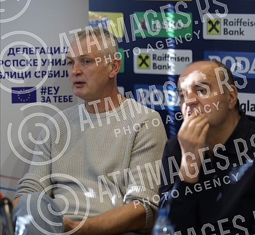 A press conference was held at the Basketball House on the occasion of the fourteenth Dragisa Saric Veterans Memorial Tournament, in which 55 teams from Europe are participating.U Kuci kosarke odrzana je konferencija za medije povodom cetrnaestog M