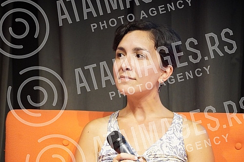 In the KROKODIL Center, a conversation titled 