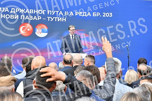 Serbian President Aleksandar Vucic attended the opening ceremony of the reconstructed road Novi Pazar - Tutin.Predsednik Srbije Aleksandar Vucic prisustvovao je ceremonije otvaranja rekonstruisanog puta Novi Pazar - Tutin.